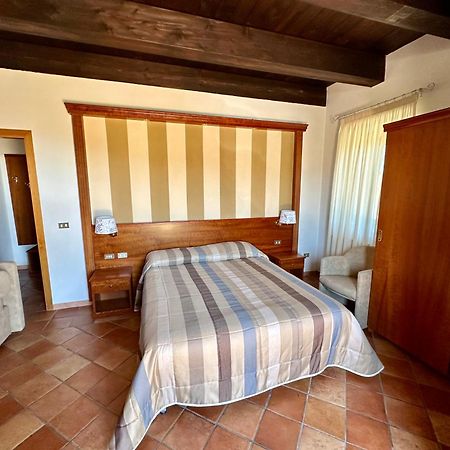 Agriturismo Cervinace Oriolo  Luaran gambar